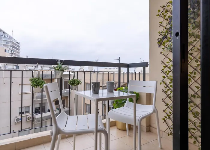 Johny's Spot In Larnaca